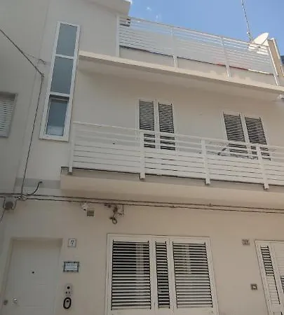 Donna Beatrice Amare House 公寓 多纳卢卡他